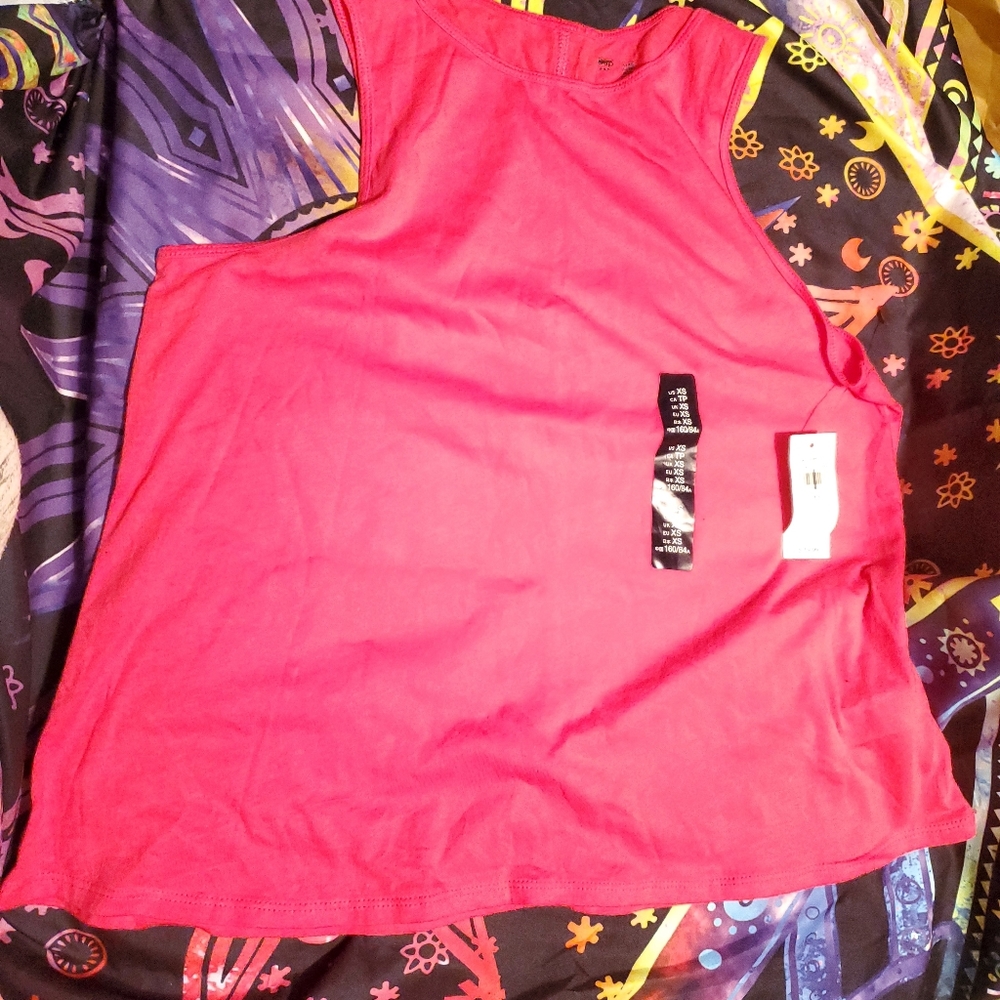 Tank top - Picture 2 of 4